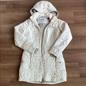Columbia Women's White Hooded Puffer Jacket